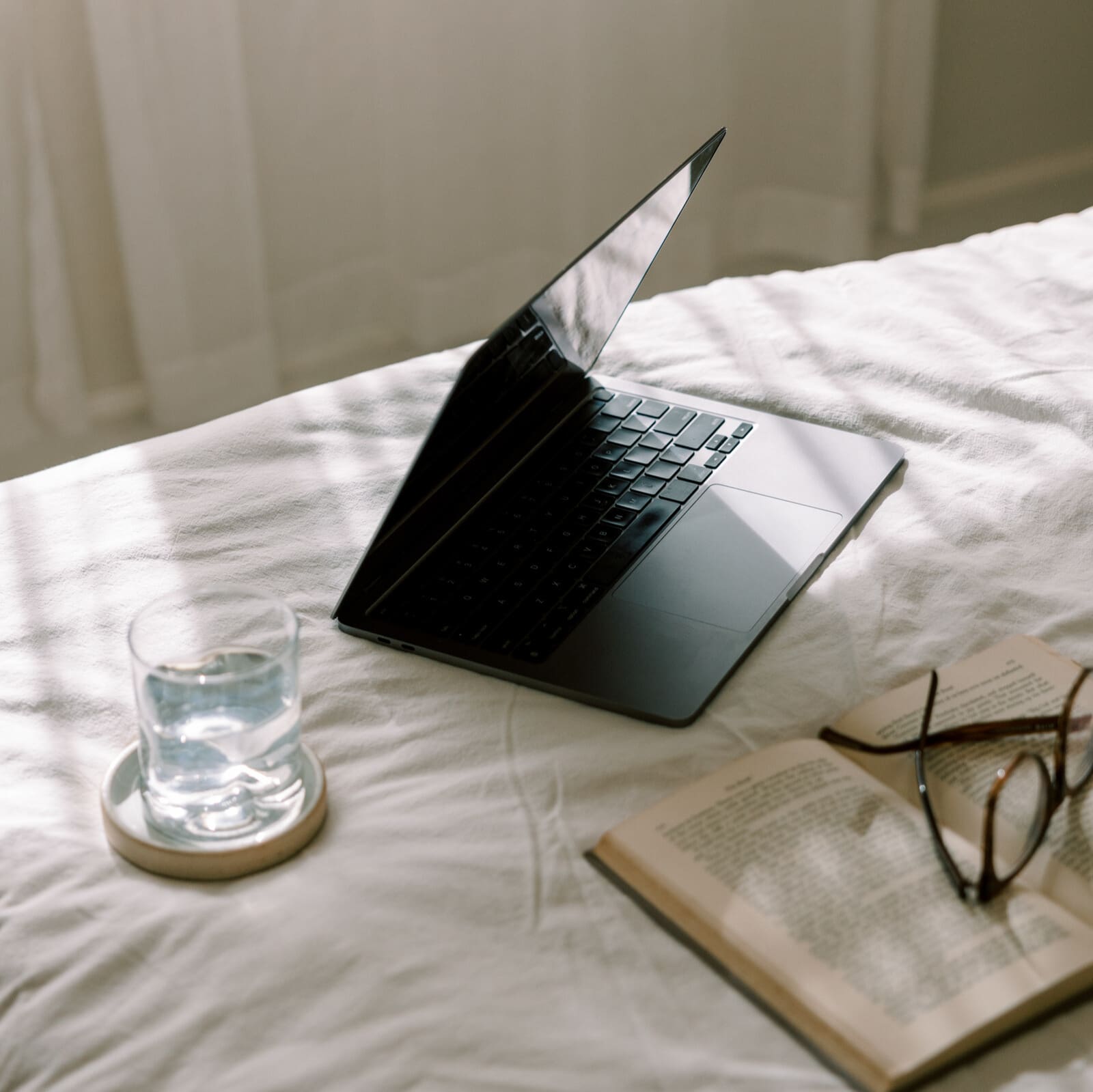 Can stress speed up aging? Learn how cellular aging is impacted by chronic stress—and what doctors can do to protect their health and longevity. #CellularAging #DoctorLife #PhysicianWellness #WorkLifeBalance #ProductivityTips